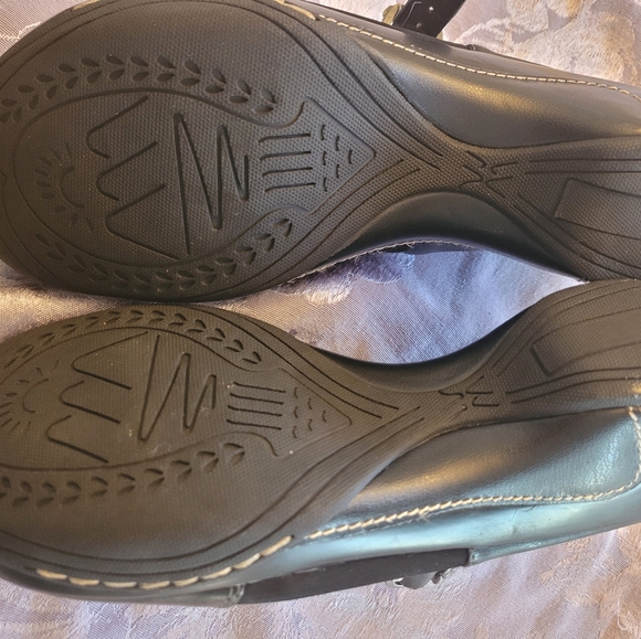 Black Mary Jane Mule - Picture 2 of 3